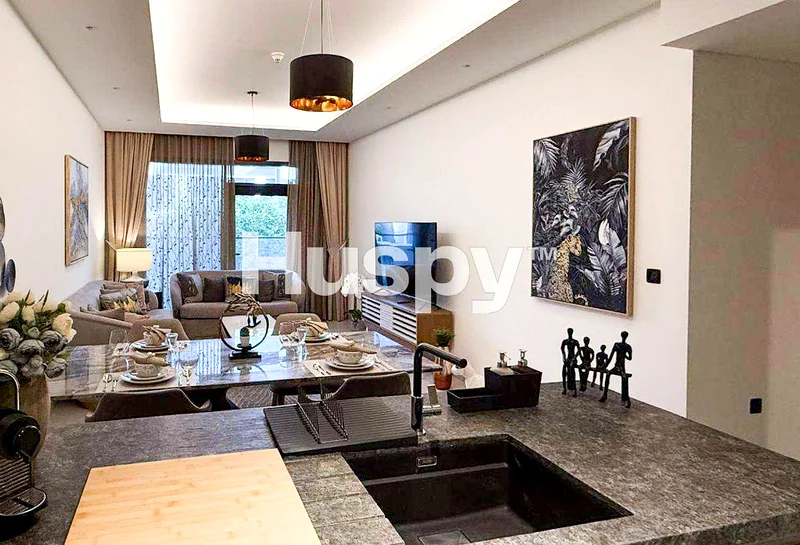 12 Cheques | Furnished | Vacant63788460377730112