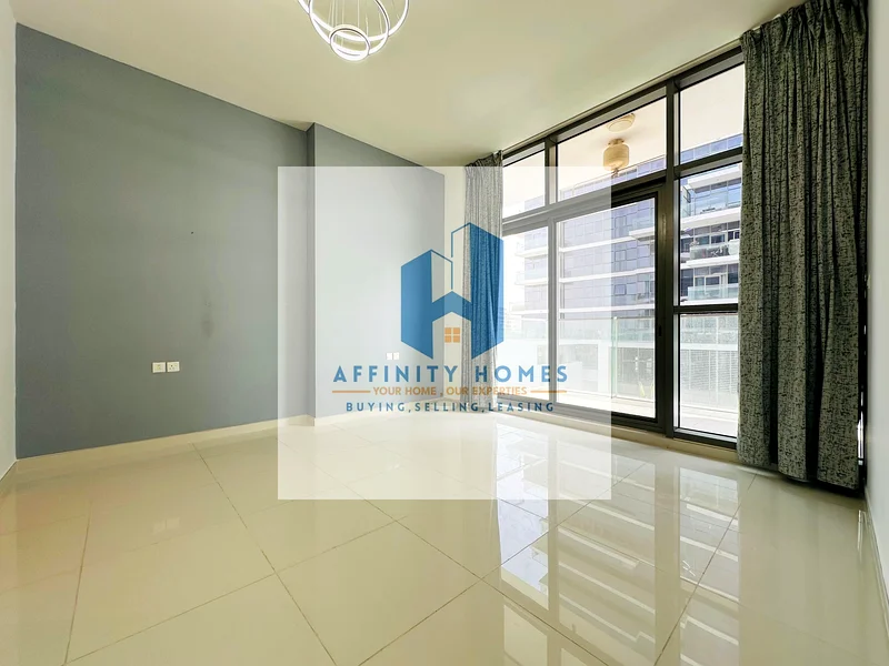 Vacant | Prime Location | Spacious Unit63973172671617113