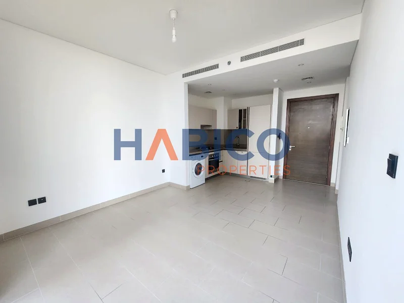 غير مفروشة | مطبخ متكامل بالكامل | تخطيط واسع63757760520067113