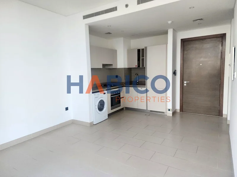 غير مفروشة | مطبخ متكامل بالكامل | تخطيط واسع63757760520067114