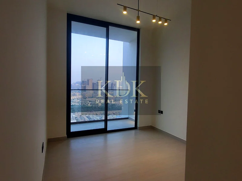 معيشة مريحة | شقة واسعة من غرفة نوم واحدة | جديدة بالكامل63787493642755113