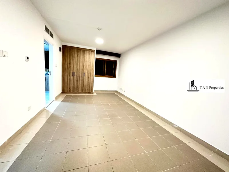 Modern Studio | Prime Location | Bright + Spacious63767363344513112
