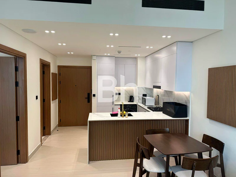 Brand new | Mid floor | Spacious | Open area views63798927062019110