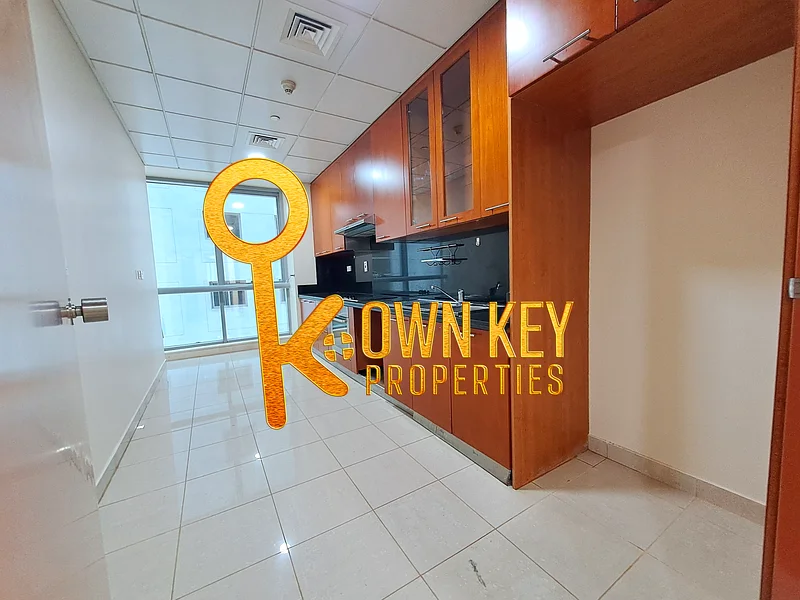 O | Commission | 3BHK + Maid Room | With Balcony | Hot properties63767557194499113
