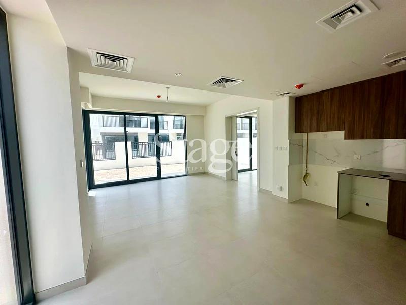 Cheapest 4BR |Spacious and Modern | Multiple Units63737641030530111