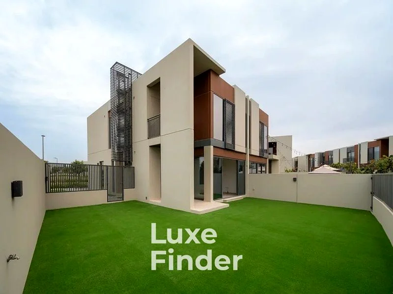Single Row | Landscaped | Bigger Layout63735398109569110