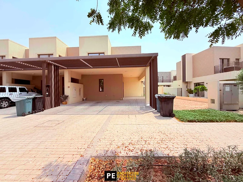 VACANT | NEAR POOL | HUGE LAYOUT63805884583811110