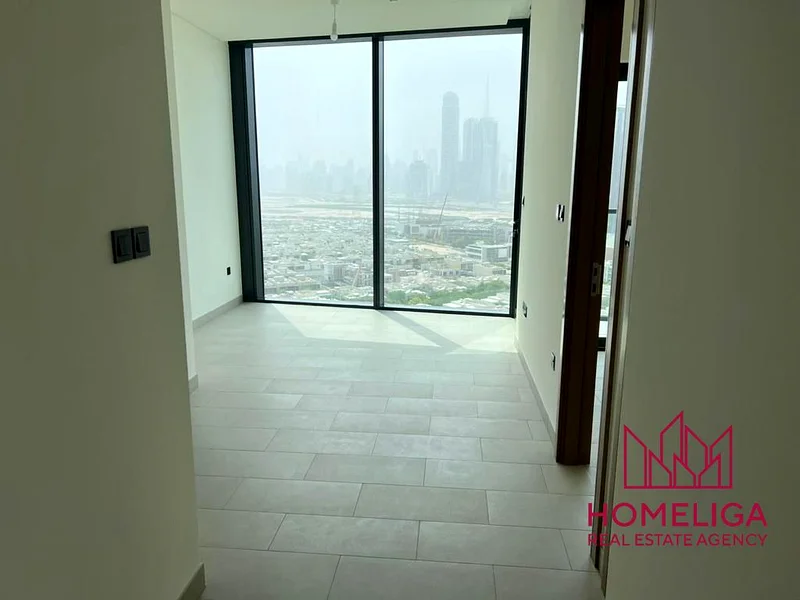 HIGH FLOOR | SKYLINE VIEW | VACANT ON TRANSFER64016677789059112