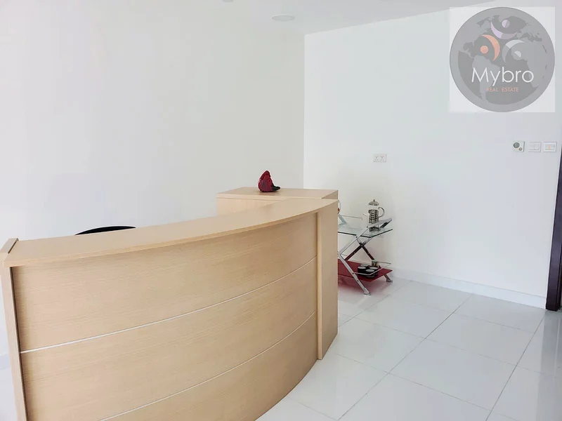 Fitted | Vacant | Canal View63815529610625114