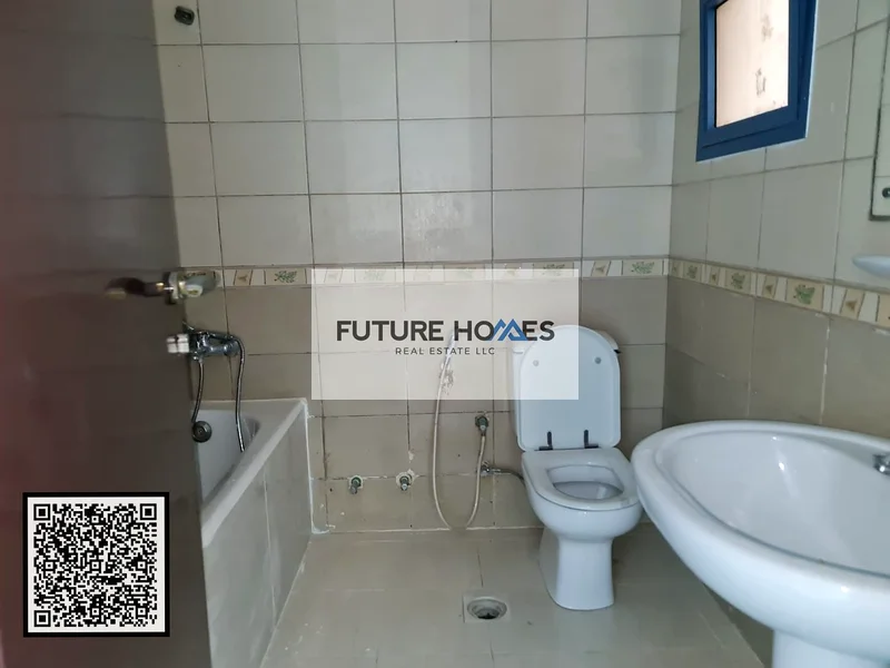 شقة فاخرة من نوع 2BHK متاحة للبيع في برج الخور عجمان63870880916482112