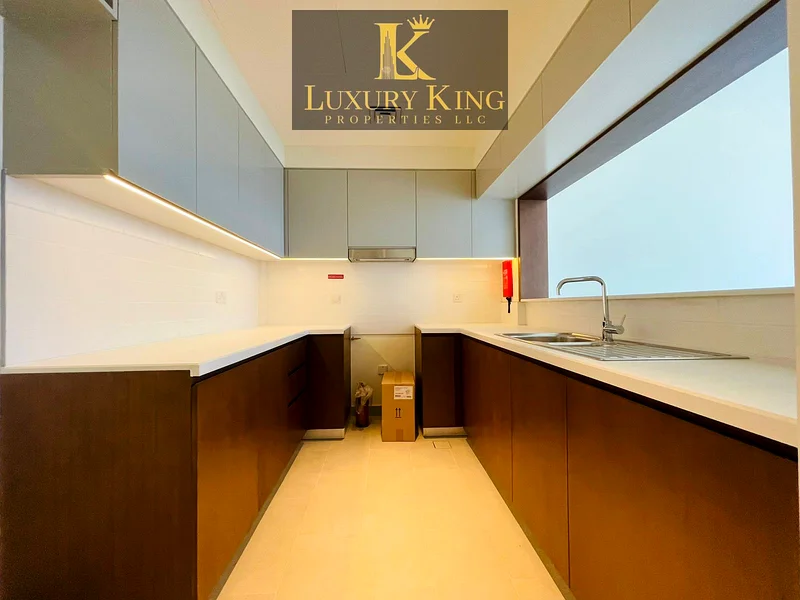 Investment | Park Facing | Mid Floor64025804560897111