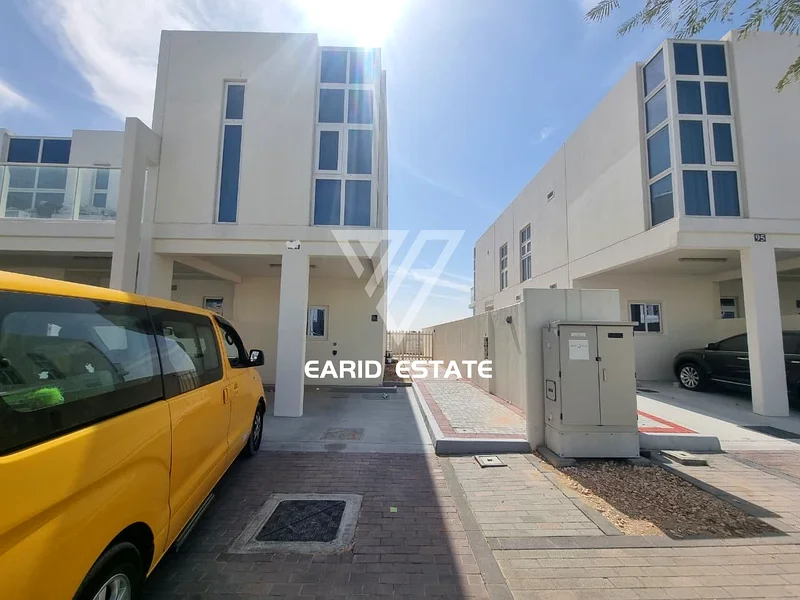 صف مفرد | مطبخ مغلق | مؤثث بالكامل63748376625538110