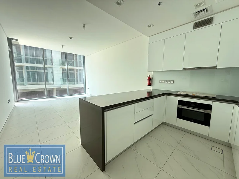DISTRESS DEAL | Middle Unit | 1 Bedroom multiple Cheque63750356326019113
