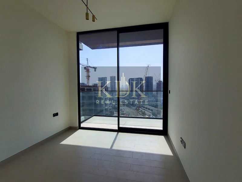 إطلالة على المارينا | طابق علوي | مطبخ مجهز63799020383363112
