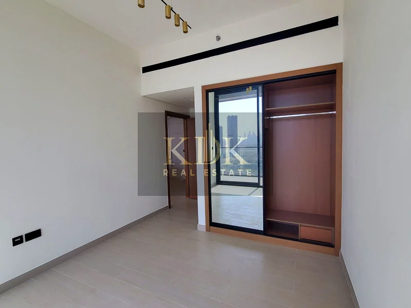 إطلالة على المارينا | طابق علوي | مطبخ مجهز63799020383363114