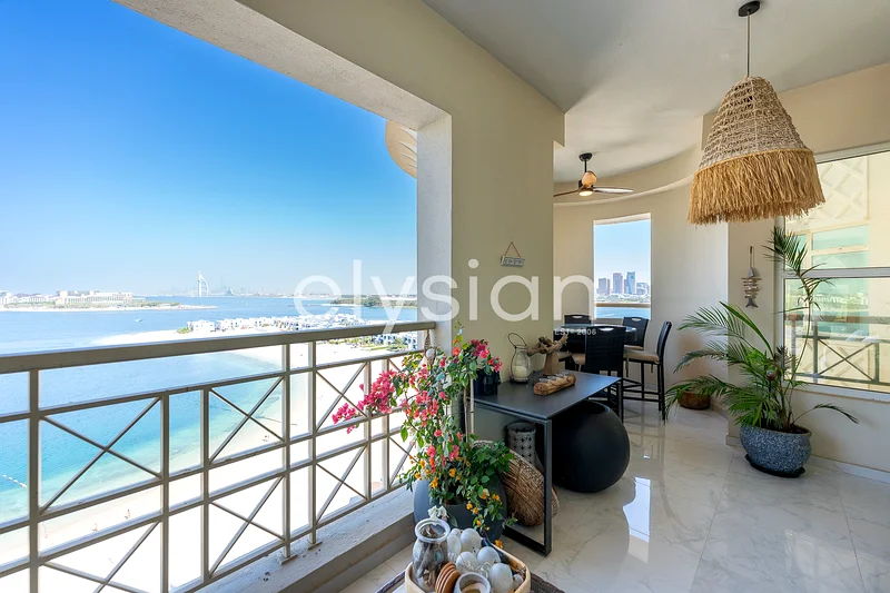 Vacant on Transfer | Full Sea View | Upgraded64009895019266113