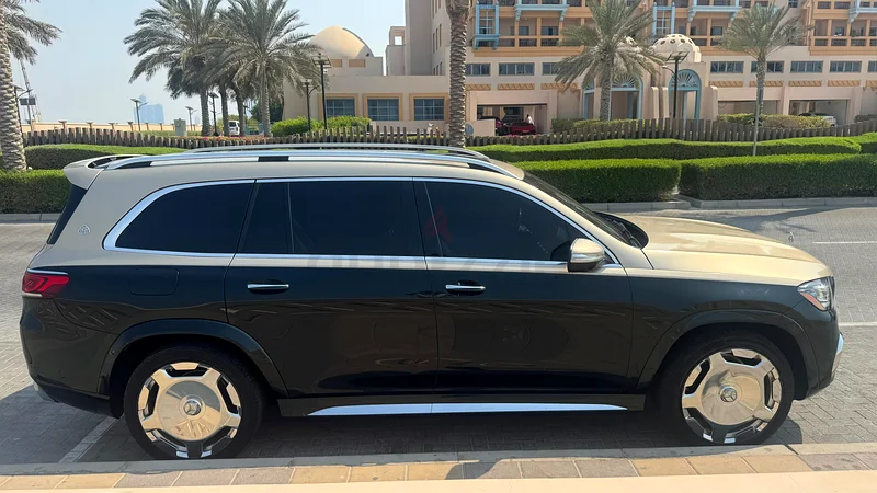 Mercedes GLs Maybach KIt Mint condition for sell63699043172609110