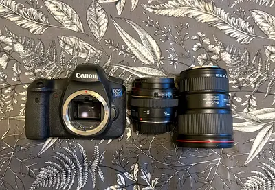 Canon EOS 6D DSLR Camera with 50mm  16-35mm