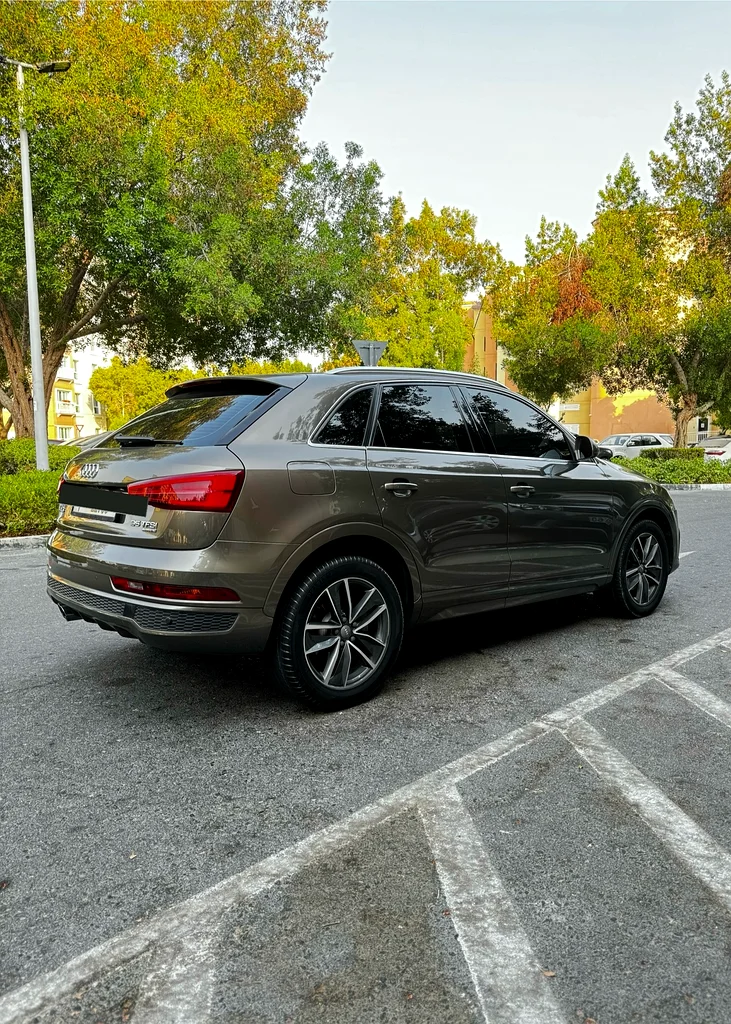 Audi q3 gcc no accident 201663699036327811112