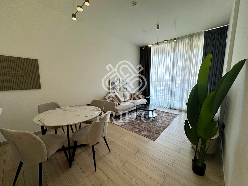 FURNISHED | MODERN | NEXT TO MALL63786225932035110