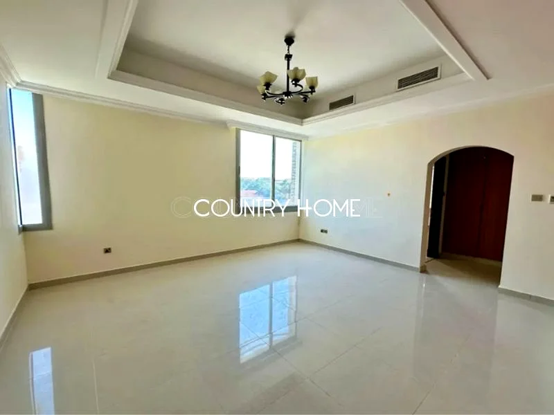 Spacious 4BR+M Villa | Private Garden | Prime Location63724888965122111