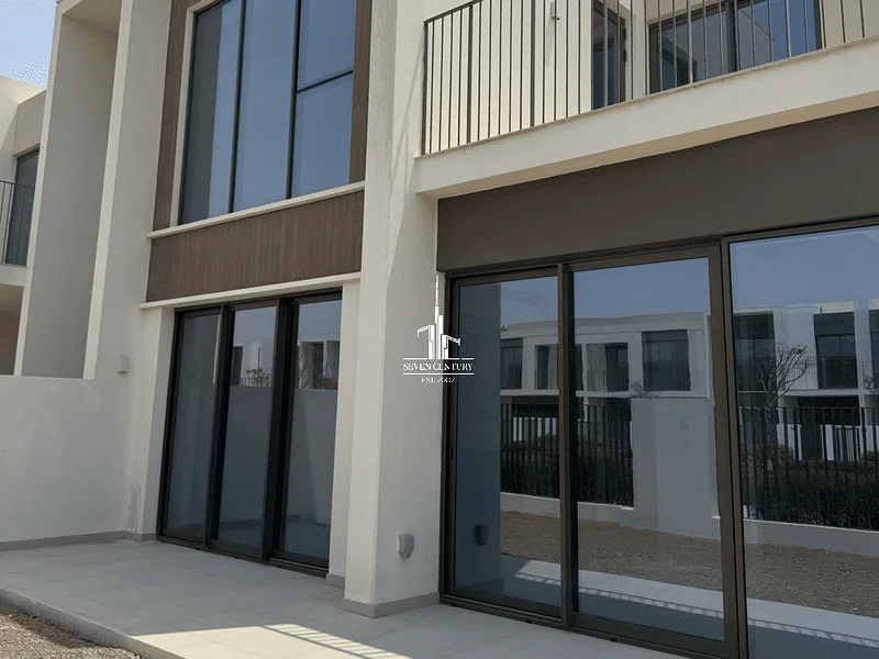 4BHK + Maid | Single Row | Ideal for Family63734257041025110
