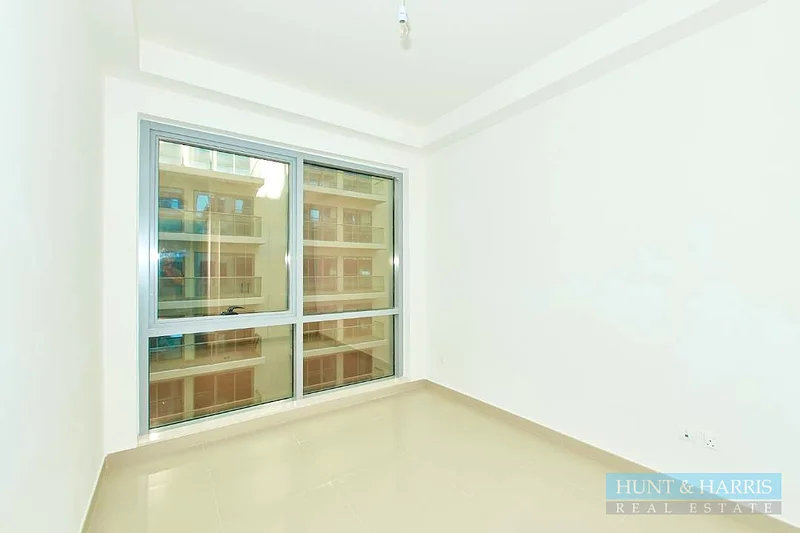 شقة من غرفتي نوم للإيجار في جزيرة المرجان - طابق منخفض - قريباً63814762104961114
