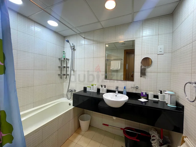 ستوديو للإيجار قصير الأجل في إم بي زد63829426785153114