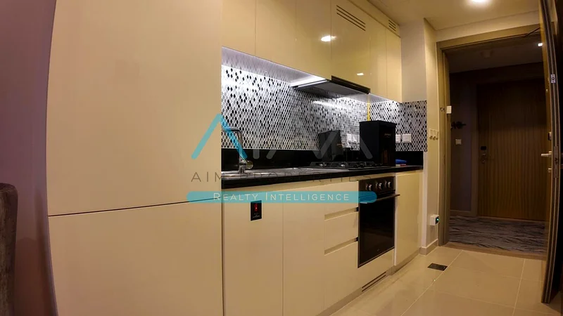 مؤثث بالكامل / حياة فاخرة / موقع مميز63794665951618111