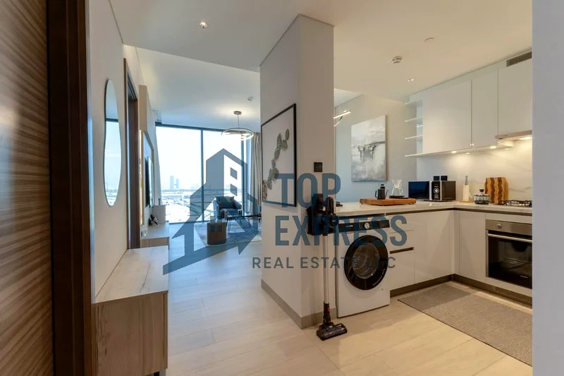 Amazing 1 Bedroom Fully Furnished Apartment With Beautiful Downtown Views63756485021571112