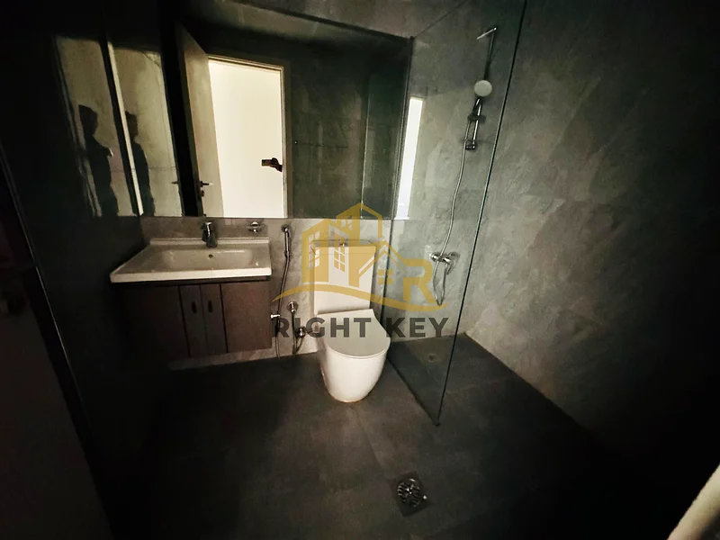 LIKE NEW 2BHK/ ONLY 103K63764396244226113