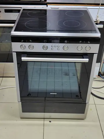 Siemens New model Electric Ceramic Cooker 60x60cm With Oven