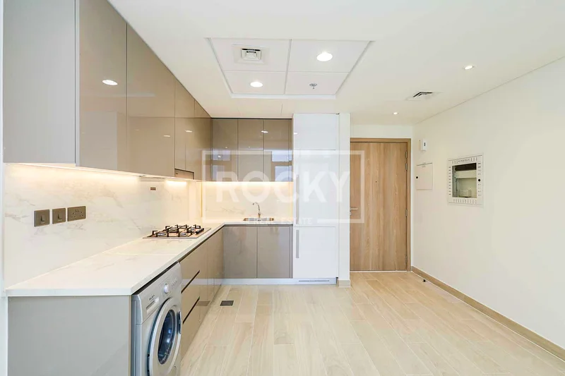 Open to Offers | Big Layout |Tenanted63976249662977113