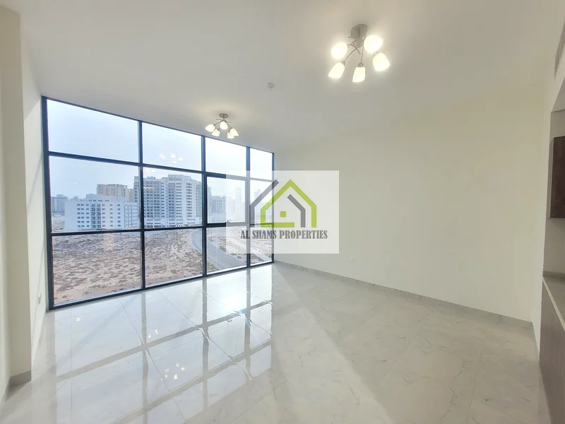 شقة جديدة بالكامل بغرفة نوم واحدة | مع شرفة | جاهزة للانتقال63766268362881110