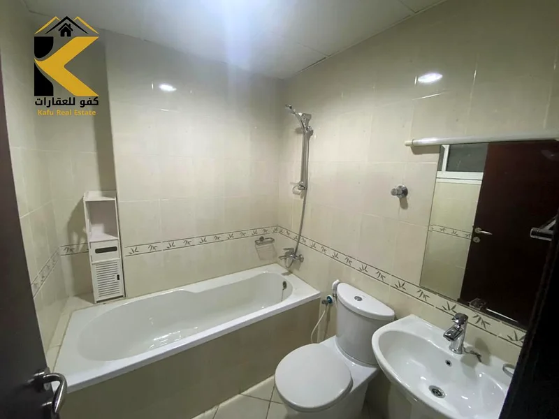 2BHK Apartment for Sale in City Tower – Ajman   Size: 1,111 sq.ft.   Apartment Details:  2 spacious bedrooms Closed kitchen Dedicated parking space U63880069752577112