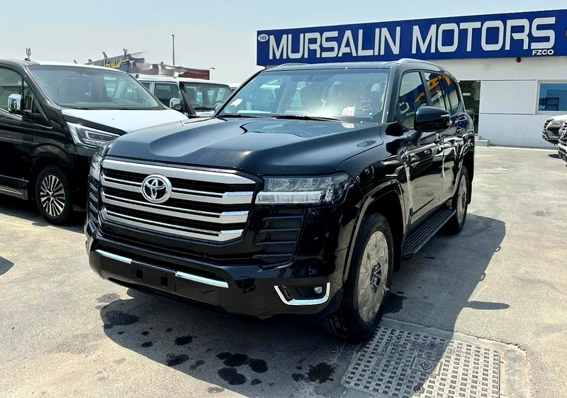 Toyota Land Cruiser GXR 4.0L 2025 Black Petrol (Export Only)63699052804867110