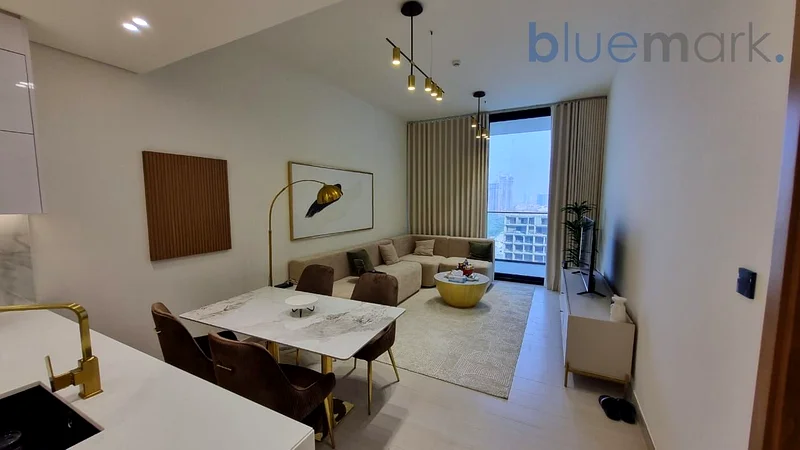 FULLY FURNISHED 1 BEDROOM IN JVC63778556484995111