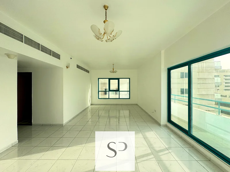 METRO STATION | CHILLER FREE | HIGH FLOOR63745372177667112