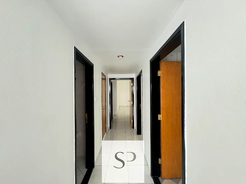 METRO STATION | CHILLER FREE | HIGH FLOOR63745372177667114