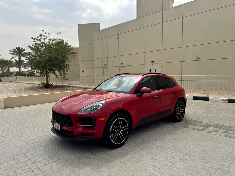 Porsche Macan 202163699038242305110