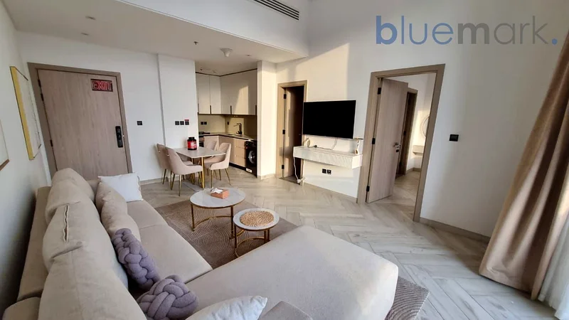 🏡 شقة واسعة من غرفة نوم واحدة في إمباير ريزيدنس، جي في سي | حصريًا مع بلو مارك للعقارات63786116722563112