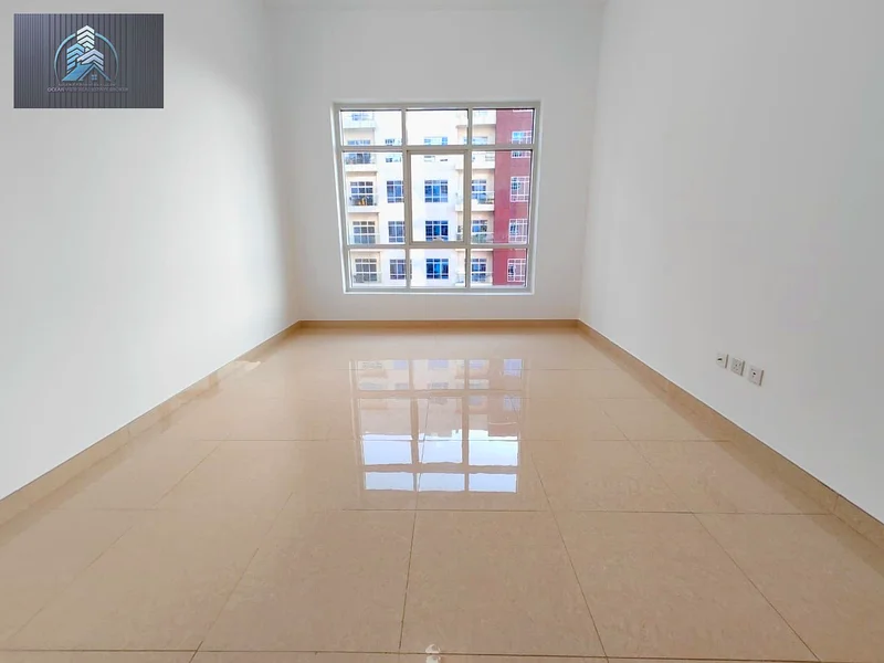Ready to Move Like New building 1BHK Fornt of Souq Extra Mall with All Aminities Rent Only 65K63747810341761110