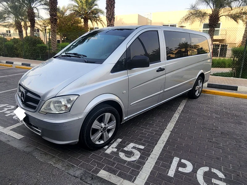 9 Seater Mercedes VIANO 2015 V6  || GCC specs || well Maintained63699042001283113