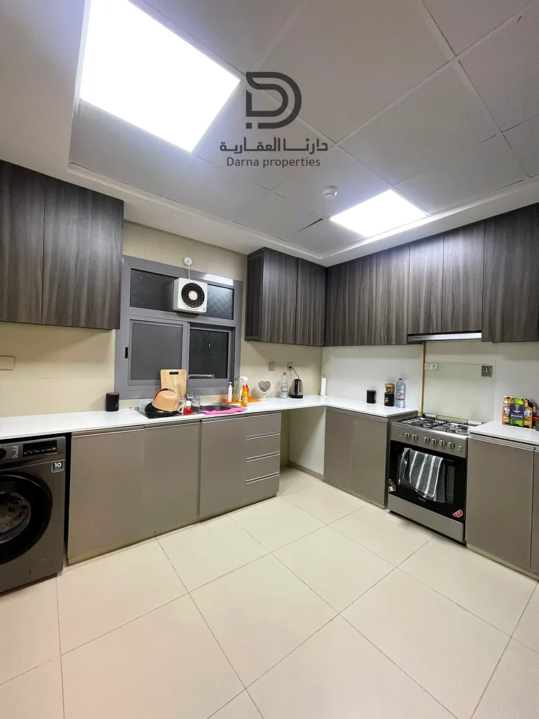 Amazing Deal one-bedroom apartment with a wonderful view , in a prime location close to all services, schools, and the hospital.63887611711363111