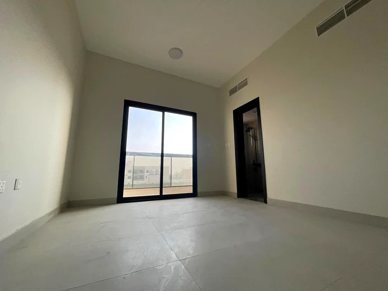Two rooms and a hall with 3 bathrooms with a balcony, excellent view, open and high, first resident, super deluxe finishing, two master rooms with an63713506098947111