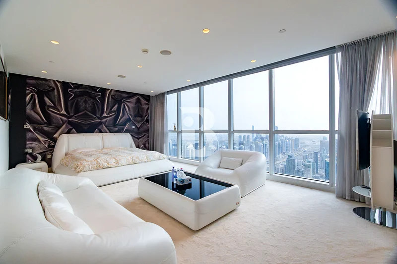 HIGH FLOOR | LUXURY FURNISHING | VASTU | STYLISH64037935473411112