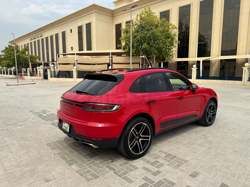 Porsche Macan 202163699038242305114