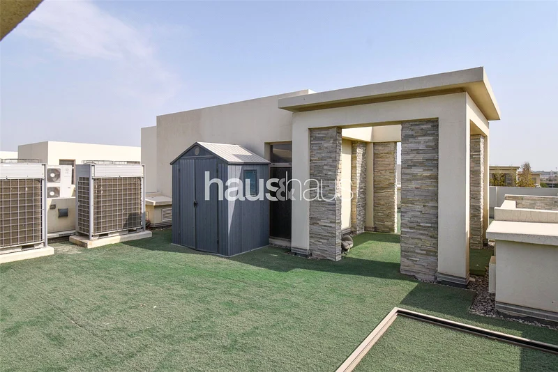 Extended | Upgraded | Corner Plot | Spacious63973859466242111
