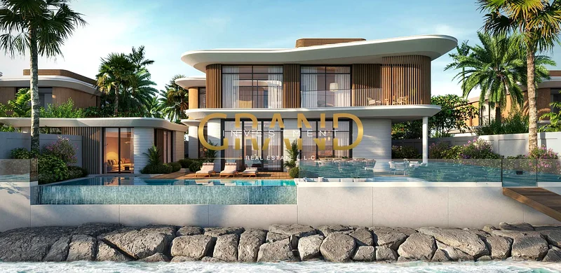 Single Row | High End 5BR Villa | Great Amenities63848698194563110