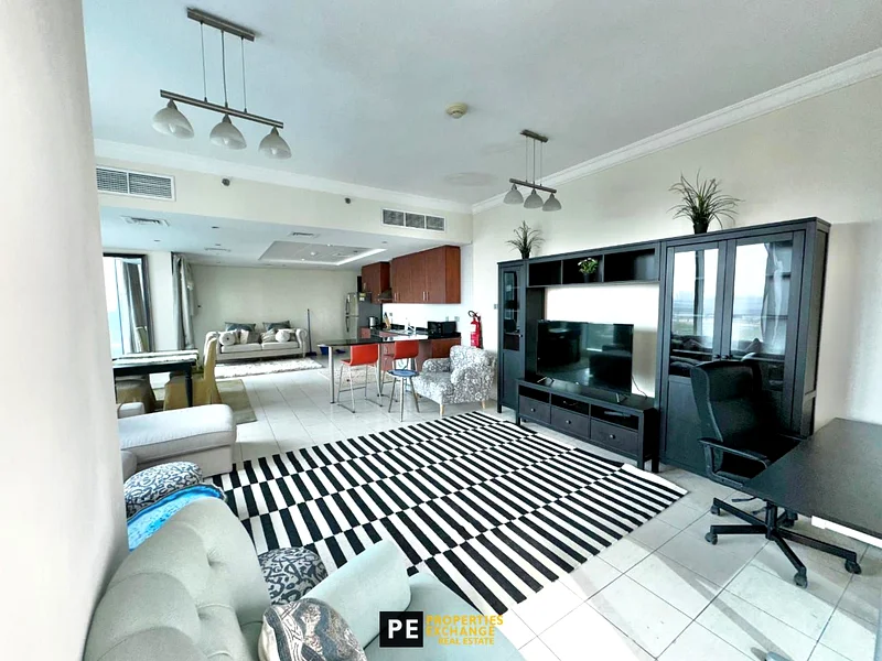 MASSIVE 1BR | LAKE SKYLINE VIEW | NEXT TO METRO63748867395585111
